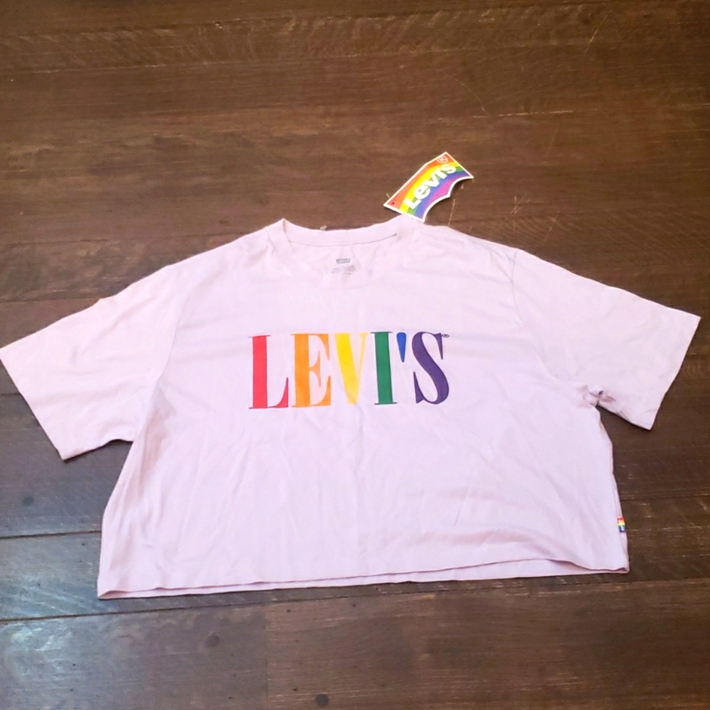 LEVI’S UNISEX PRIDE CROPPED TEE SHIRT SIZE XL & XXL  Available NWT